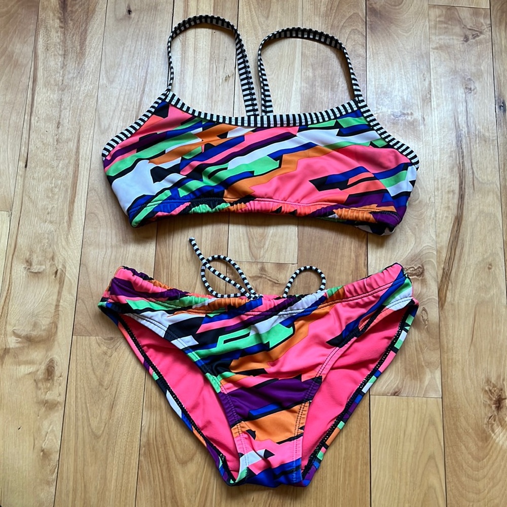 Dolfin Multicolor Geometric Bikini Set